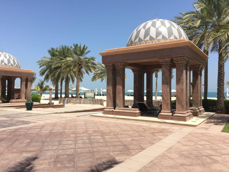 Pool Emirates Palace Mandarin Oriental