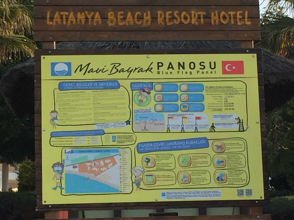 Gartenanlage Latanya Park Resort