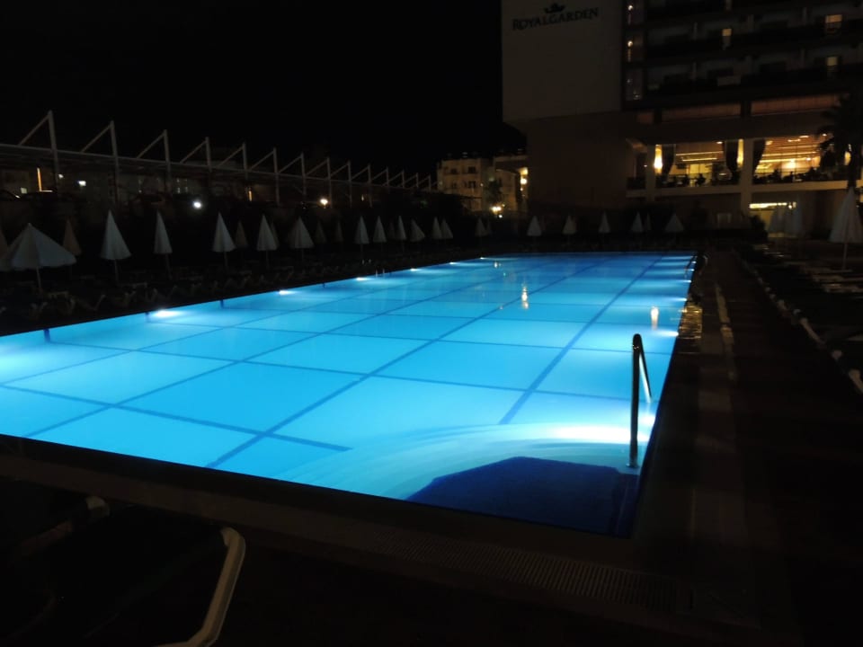 Poolanlagebeleuchtung Hotel Royal Garden Beach