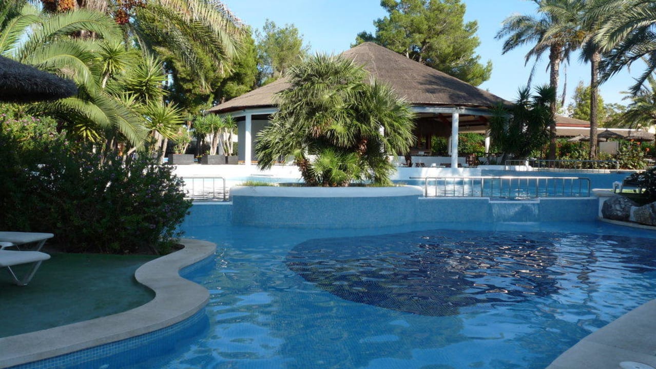 Schöne Poolanlage Prinsotel La Dorada