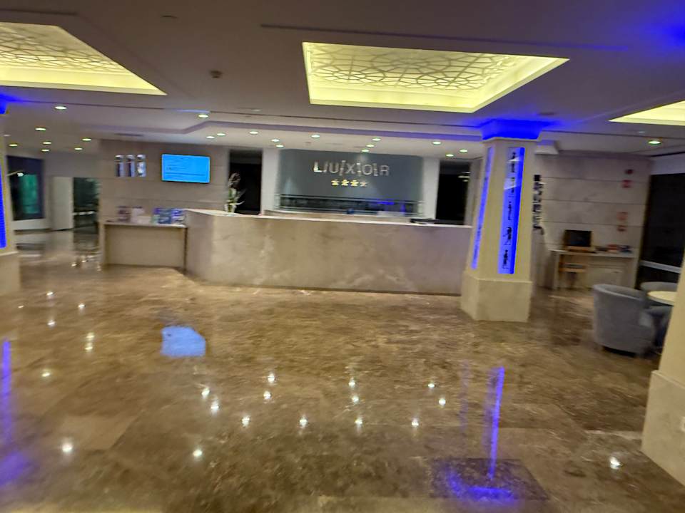Lobby Hotel Luxor
