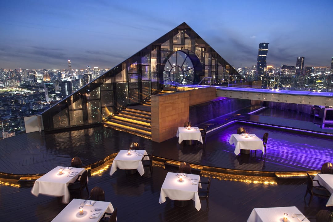 Gastro Tower Club At Lebua