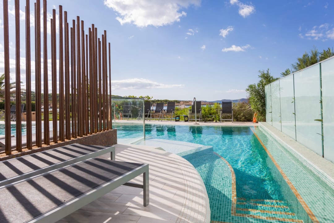 Zimmer Sirenis Seaview Country Club