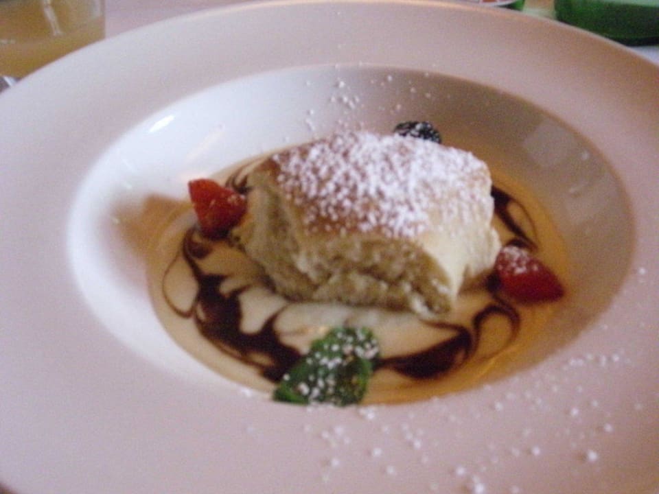 Leckere Nachspeise Familien- & Gartenhotel Theresia