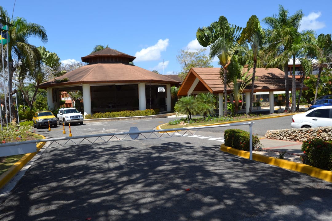 Parkplatz Hotel BelleVue Dominican Bay