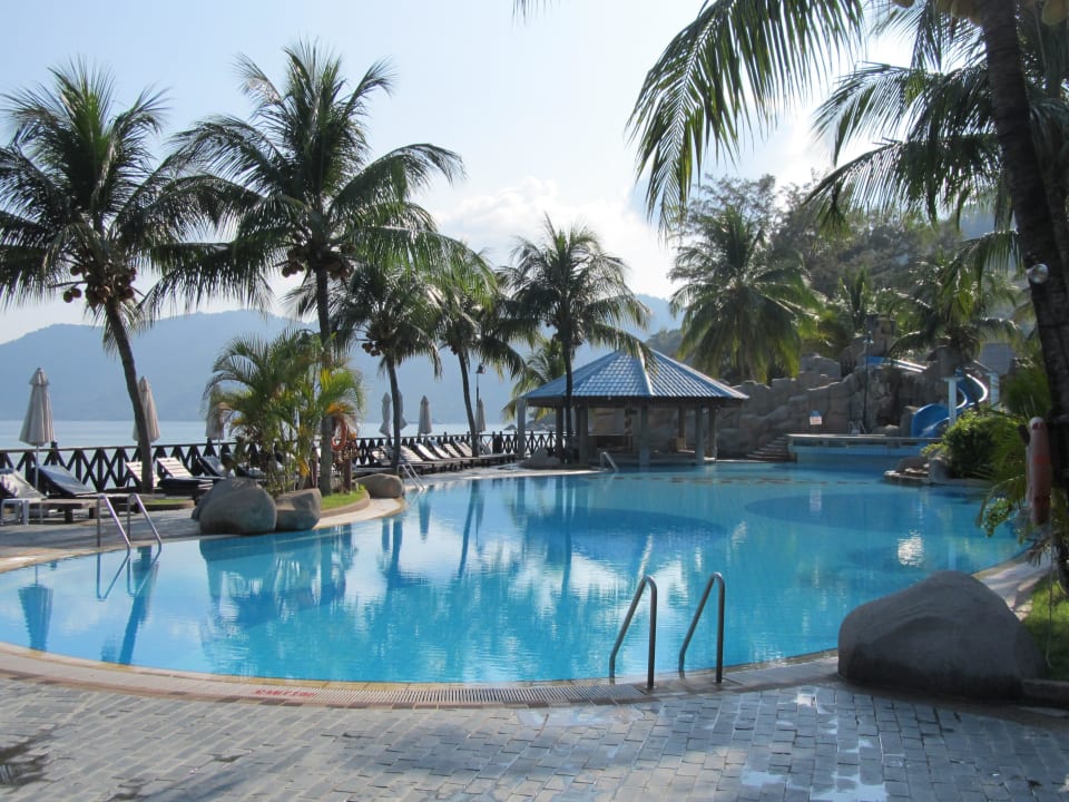 Pool Berjaya Tioman Resort