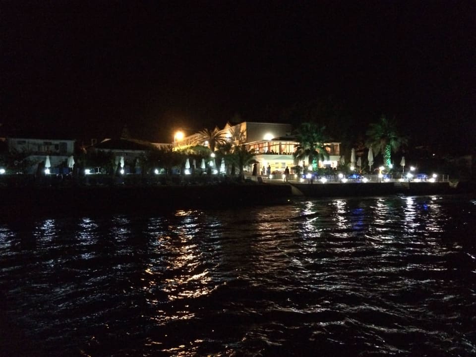 Hotel nocą Hotel Belussi Beach