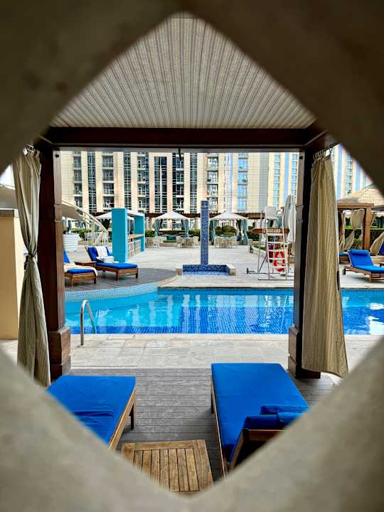 Pool V Hotel Dubai, Curio Collection by Hilton