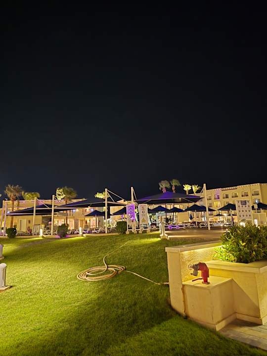 Außenansicht Beach Albatros Resort