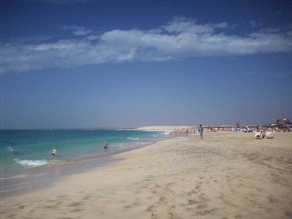 Strand direkt vor dem Hotel Hotel Riu Funana
