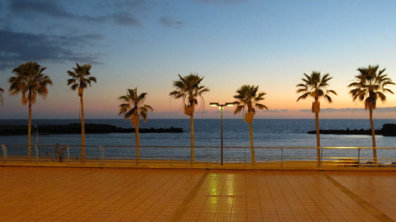 Abendstimmung am Strand Gloria Palace Royal Hotel & Spa