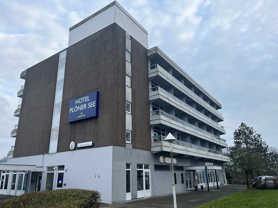 Außenansicht Hotel Plöner See by Tulip Inn