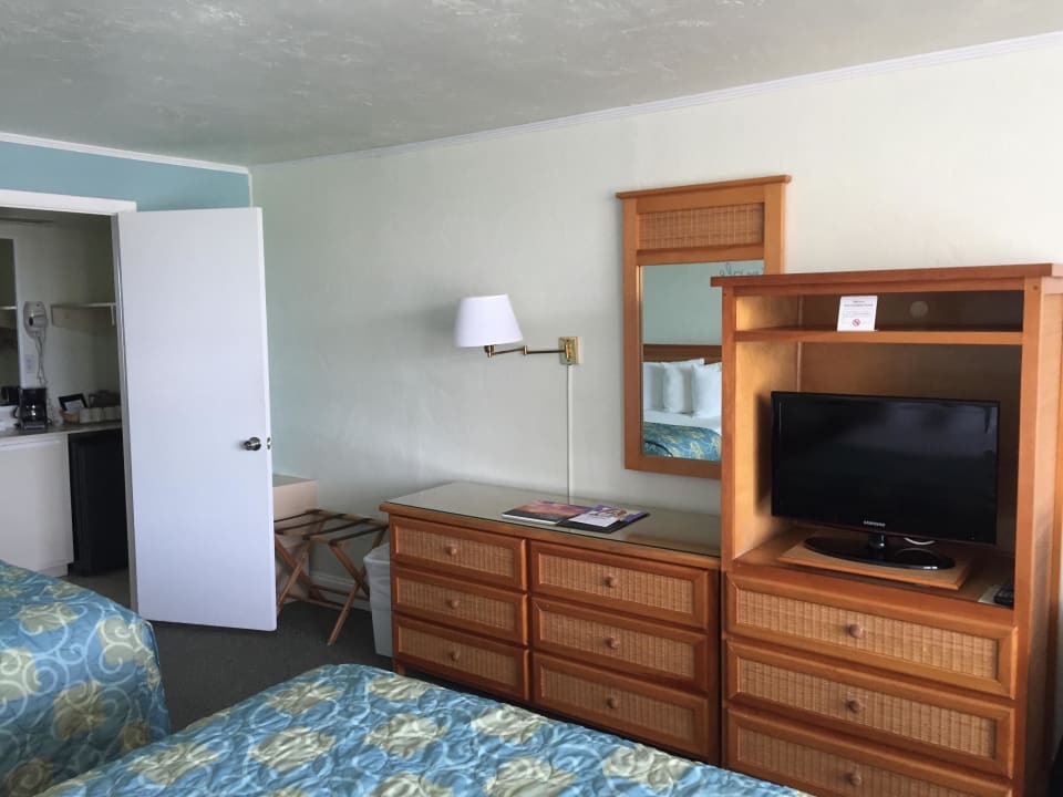 Zimmer Hotel Outrigger Beach Resort