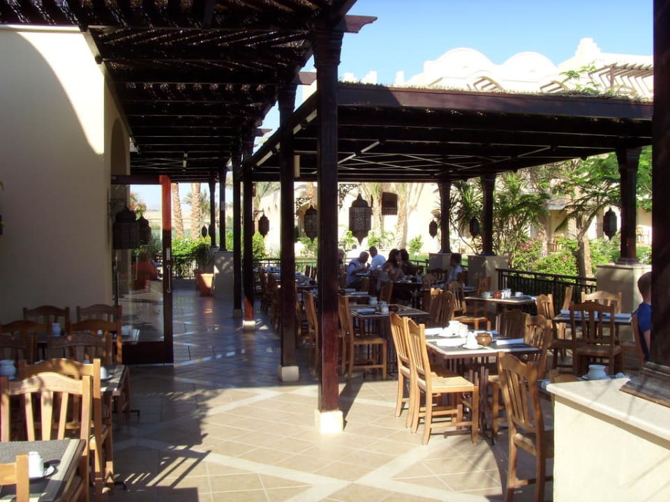 Hauptrestaurant Aussenbereich Hotel JAZ Makadi Star & Spa