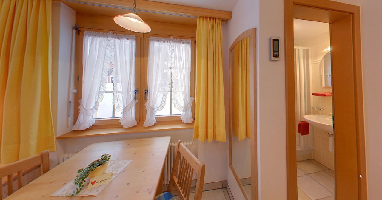 Zimmer Arcade Apartments & Spa