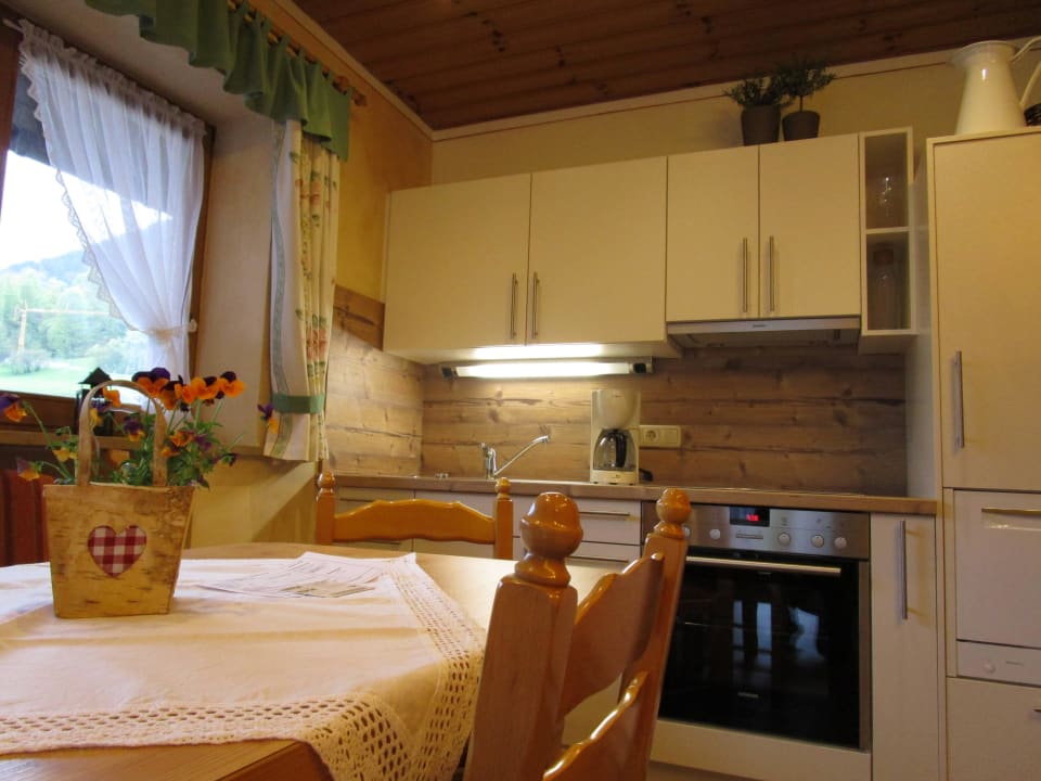 Küche FeWo Gästehaus Eckau
