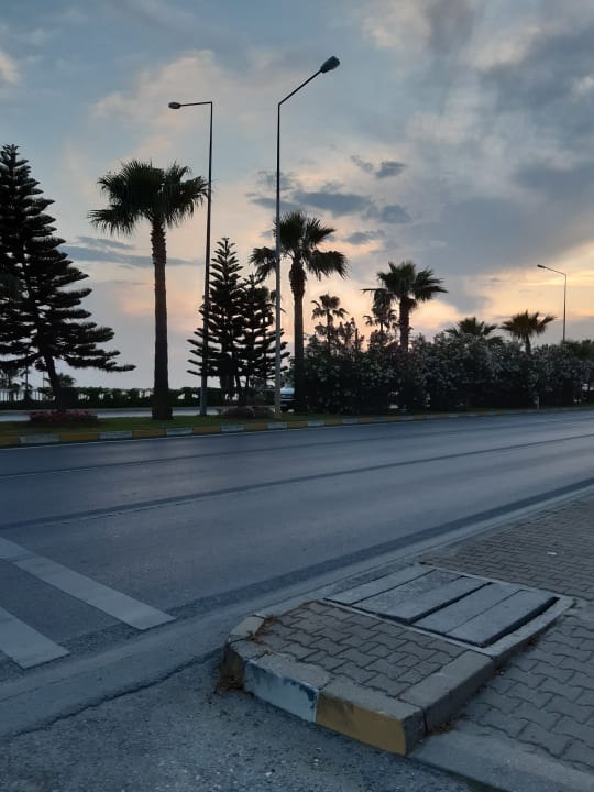 Außenansicht Antik Garden