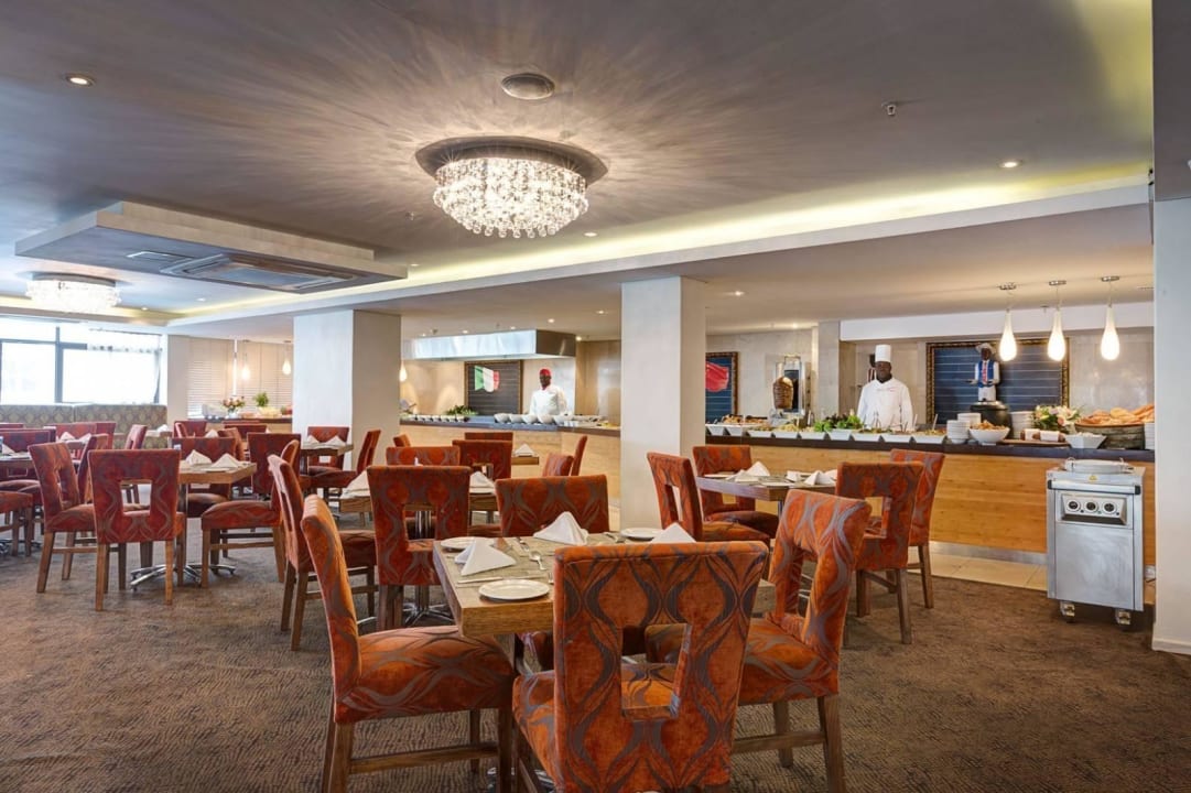 Restaurant Cresta Grande Cape Town