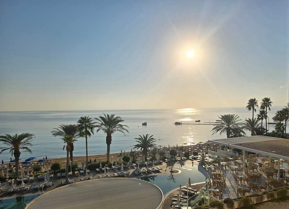 Außenansicht Hotel Sunrise Beach