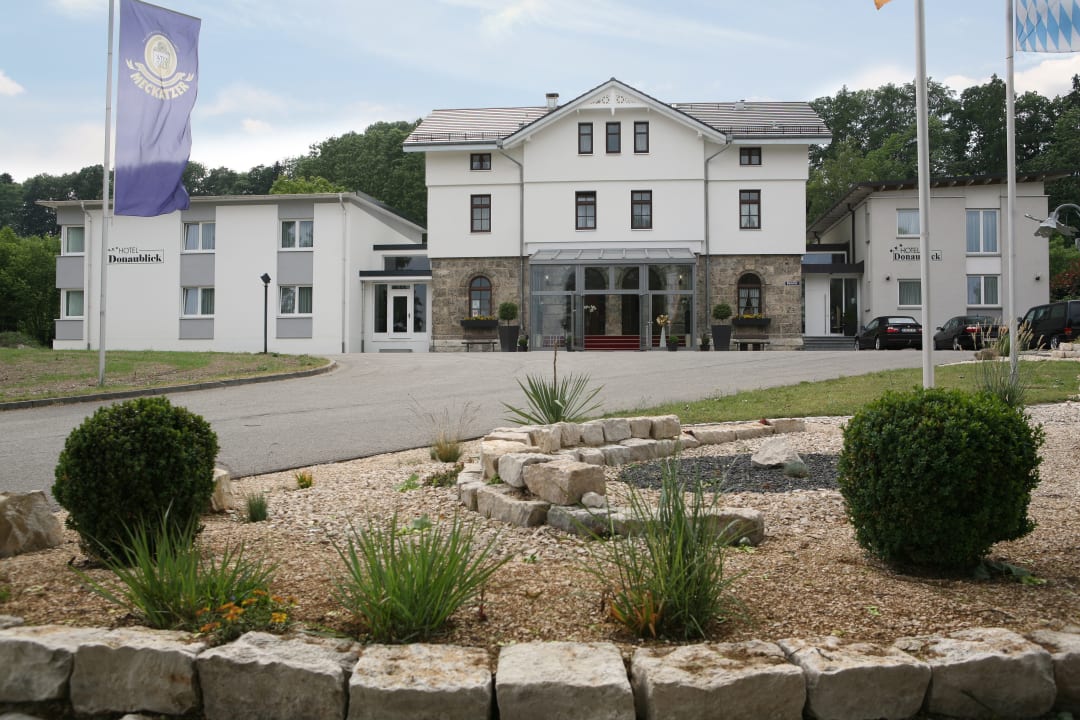 Außenansicht Hotel Donaublick