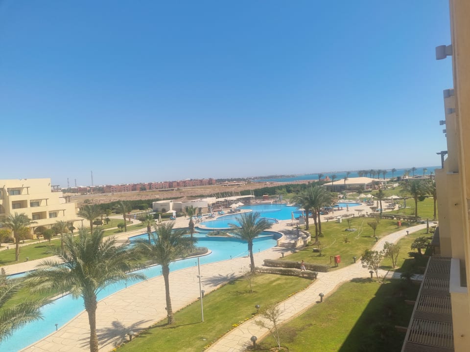 Gartenanlage Mövenpick Waterpark Resort & Spa Soma Bay