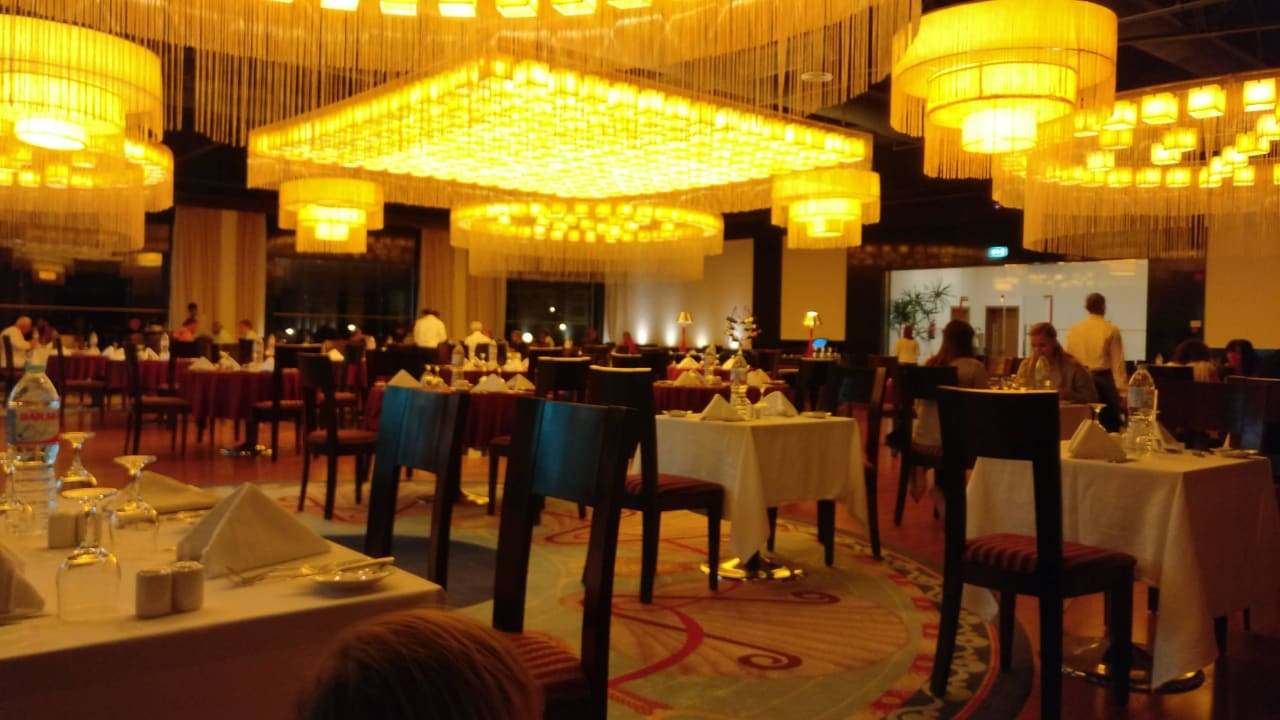 Podiumsrestaurant (reservierung nötig) Hurghada Long Beach Resort