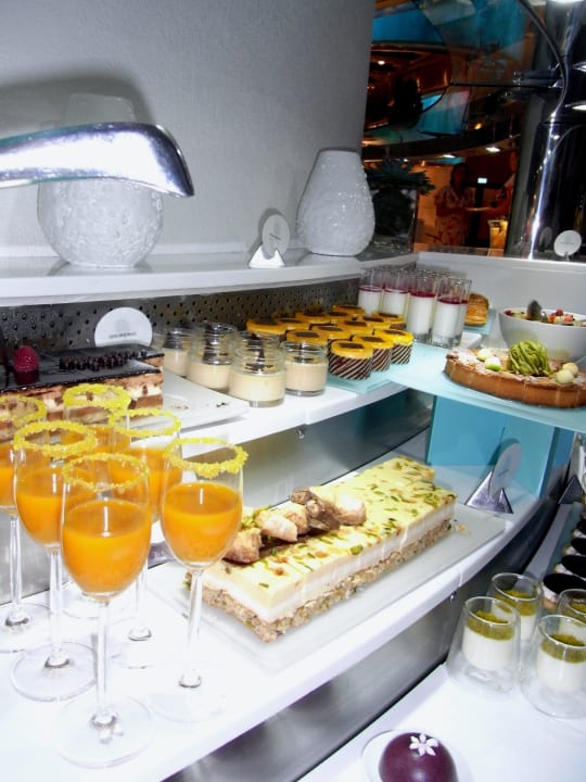 Dessert Auswahl The St. Regis Saadiyat Island Resort, Abu Dhabi