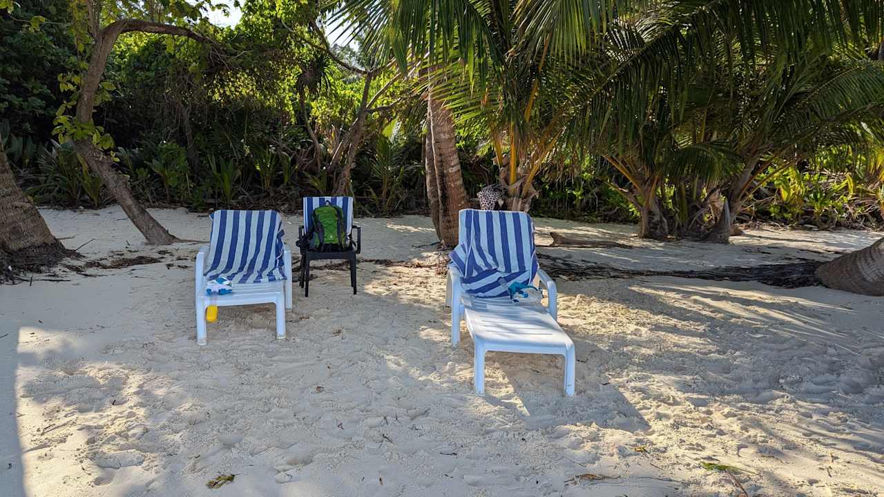 Strand Dhiguveli Maldives