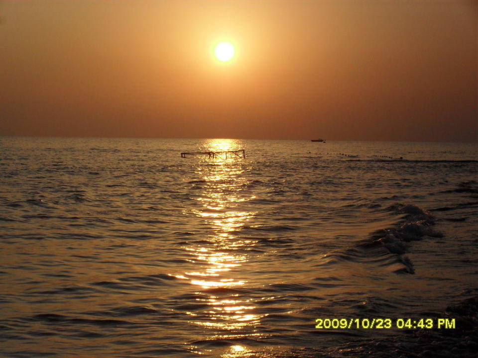Sonnenuntergang Hotel Süral Resort