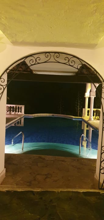Pool Parador Resort & Spa