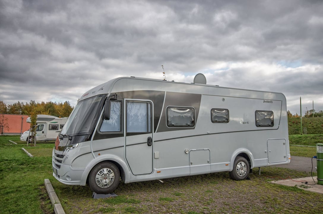 Camping LAGOVIDA Ferienresort am Störmthaler See