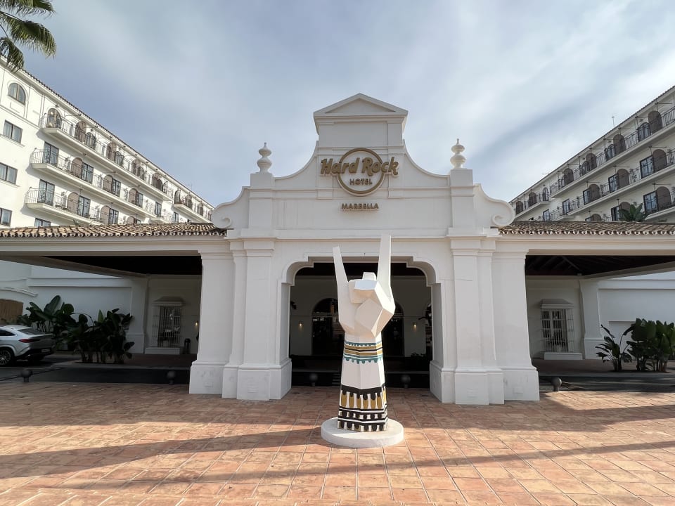 Außenansicht Hard Rock Hotel Marbella