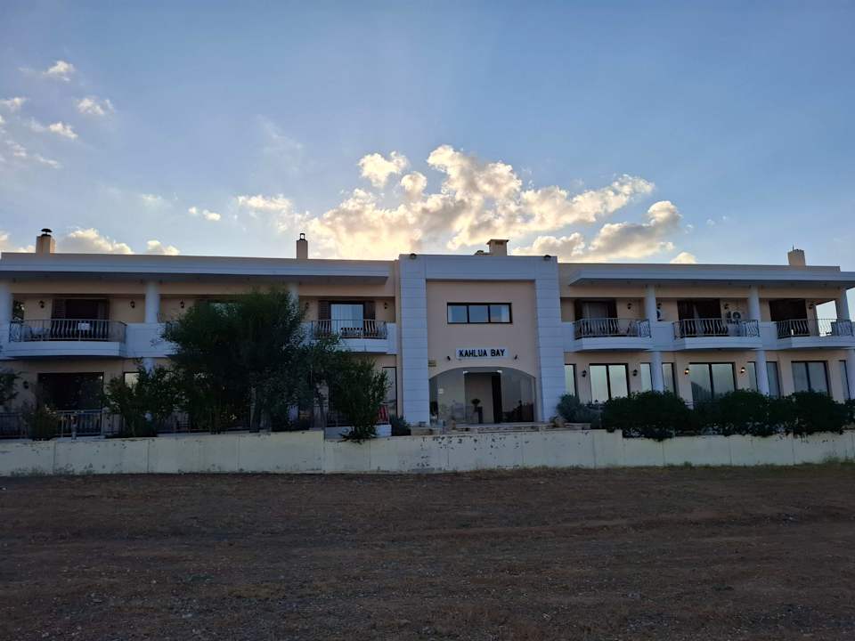 Außenansicht Kahlua Bay Apartments