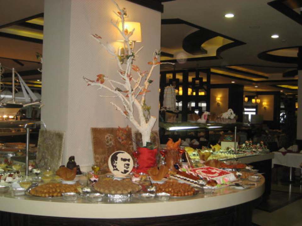 Süssspeisenbüffet  Vita Silva Hotel