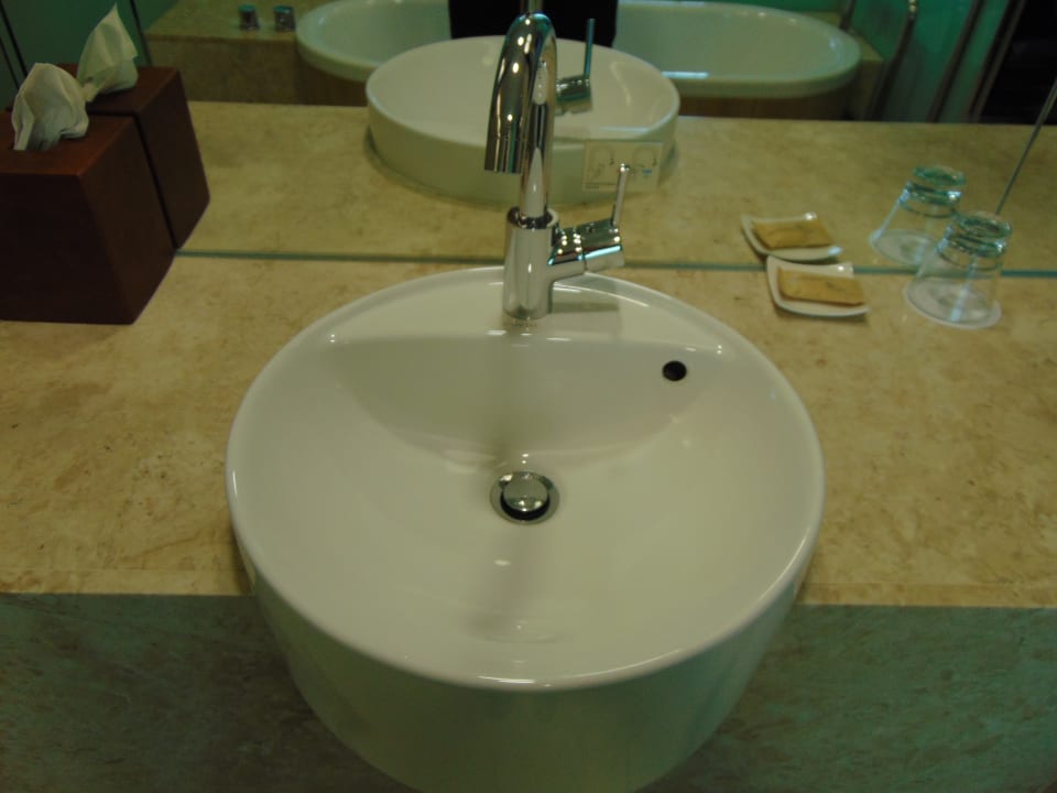 Zimmer Hotel Crowne Plaza Changi Airport