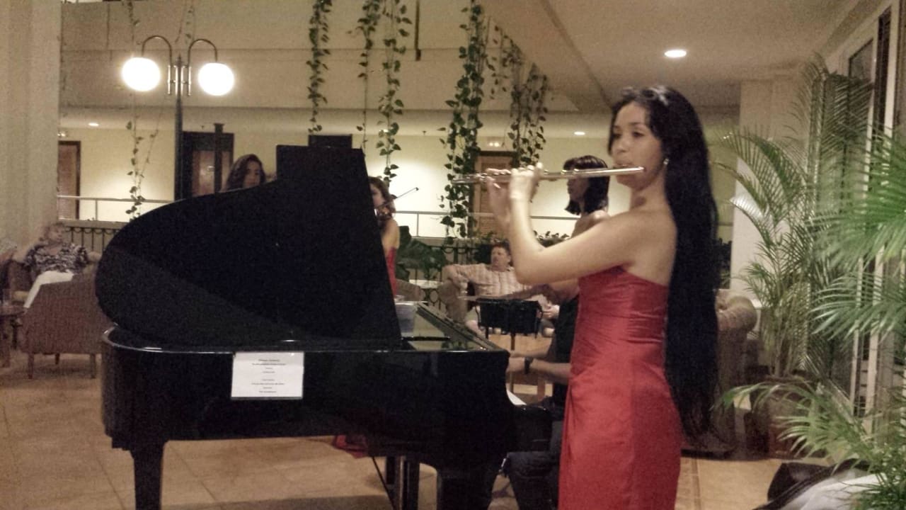 Tolle Interpreten in Piano-Bar Blau varadero - Adults only