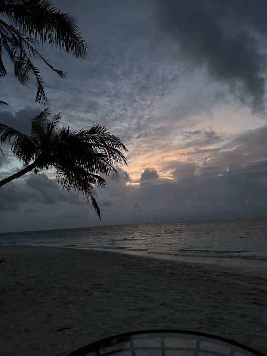 Strand Kudafushi Resort & Spa