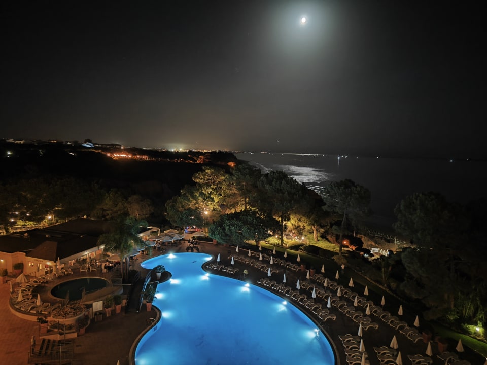 Zimmer PortoBay Falésia