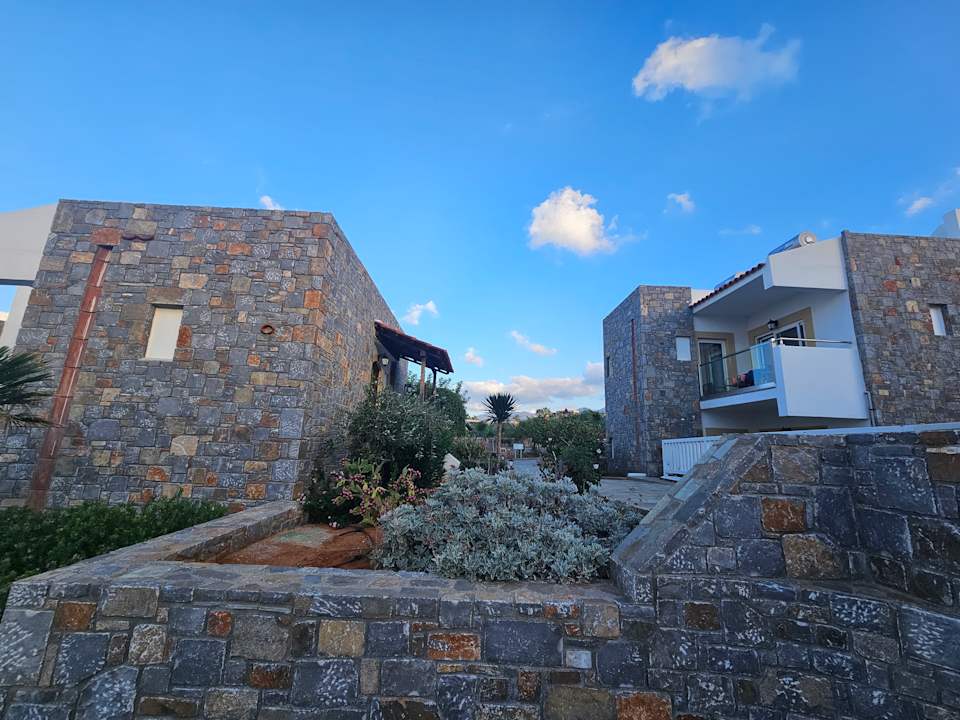 Gartenanlage Alexander Beach Hotel & Village Resort