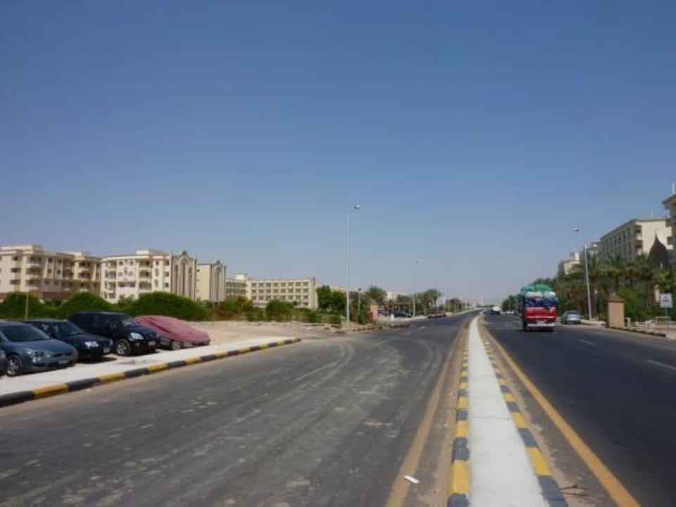 Umgebung des Hotels AMC Royal Hotel & SPA