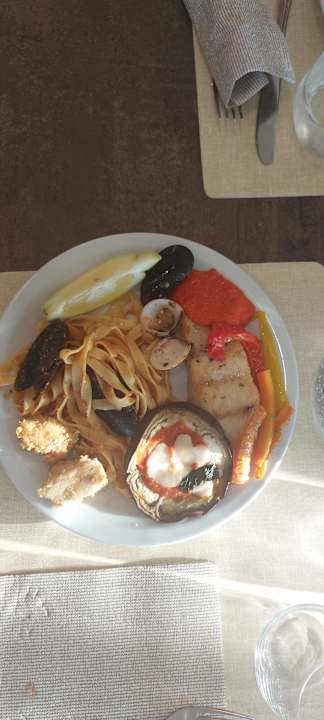 Gastro Club Esse Cala Bitta