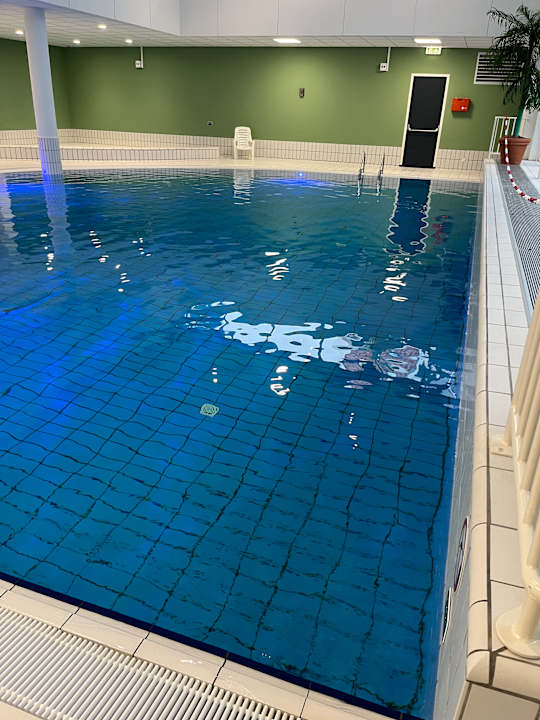 Pool Roompot Marinapark Volendam