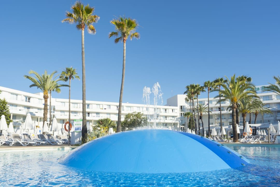 Pool Protur Vista Badia Aparthotel