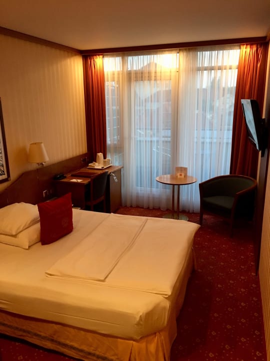 Zimmer Best Western Premier Grand Hotel Russischer Hof