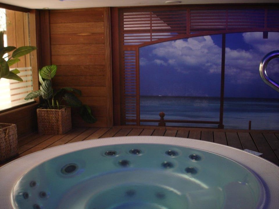 Whirlpool Bull Escorial & Spa