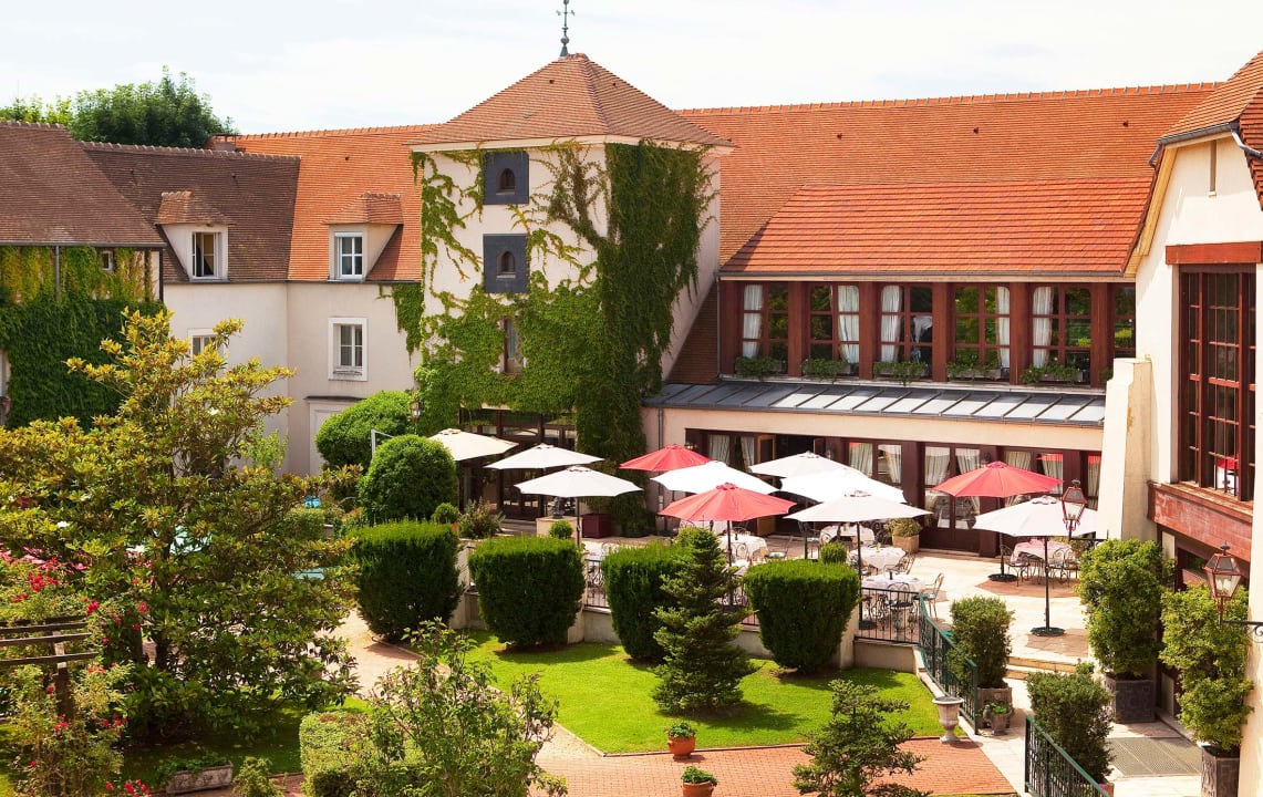Außenansicht Hotel Manoir de Gressy