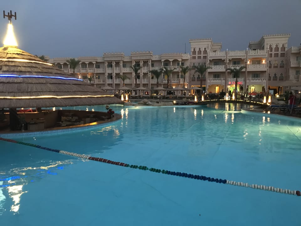 Pool Pickalbatros Palace Resort