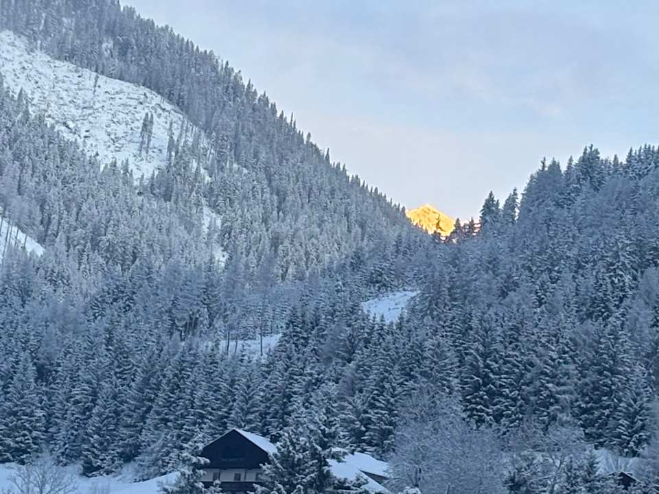 Außenansicht Landhaus & Schloss Anras