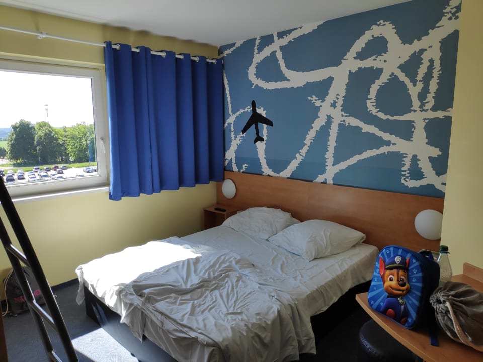 Zimmer B&B Hotel Frankfurt-Hahn Airport