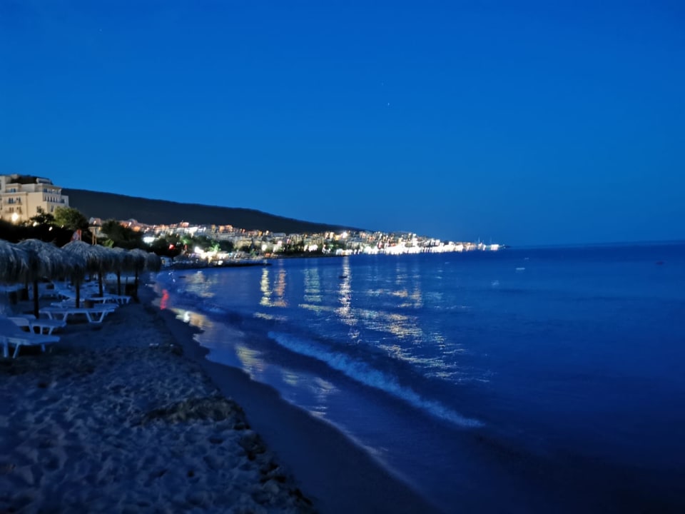Außenansicht Hotel Sineva Beach